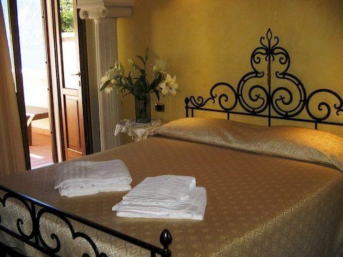 B&B Villa Fior Di Loto 리몬네술가르다 외부 사진